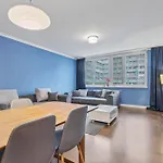 Tomato Apartment - With Free Parking