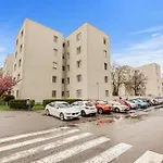 Easy Finance Apartment In Bratislava