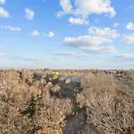 Modern 2-Bedroom Apartment In The Heart Of Bratislava