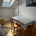 B Private Room In City Center In Bratislava