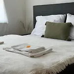 Skau Panorama Family & Business Apartment City View Free Parking