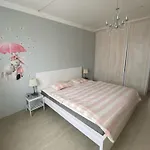 Bagra Apartment, 1-4 Guests, Free Parking & Wifi, 10 Min From Downtown