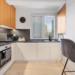 Barbyb Apartment - With Free Parking