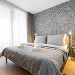 Stylish Haven Skypark Apartment
