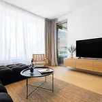 Stylish Haven Skypark Apartment