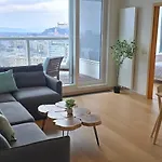 Castle View Sky, 3 Rooms, 1 Loggia, Free Parking