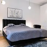 Premium 110 Sqm Apartment In The Historical Center