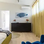 Wave Be City Castle Apartment
