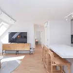 Peaceful Oldtown Apartment Free Parking 2-Bedroom