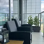 Comfy Condo On The 20Th Floor & Free Parking