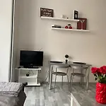 Tiffany Apartment In The City Center