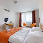 Hotel And Park Divoka Voda