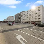 Sunny, Brand New, Luxury Apartment