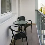 Nivy Apartment Balcony Next To Central Bus Station
