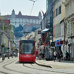 Old Town Center Apartment
