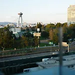 Bnb Einpark Cityview Suite