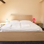 Grand Central Apartment