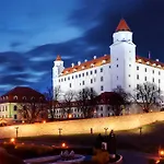 Aplend City Bastova 1