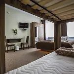 Luxury Air-Conditioned Rooms In Old Town Bratislava