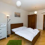 Ambiente Serviced Apartments - Tallerova