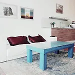 Apartment Breeze