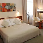 Hotel Medium