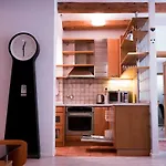 Columbo Apartment