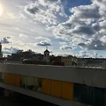 Blu Apartment In Old Town