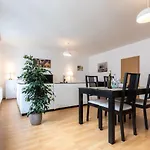 Spacious Apartment In The Old Town Of Bratislava