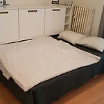 City Lights Apartment With Terrace - 24 Hours Check In