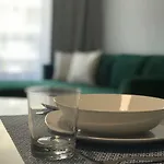 New Modern Urban Apartment