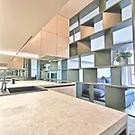 Luxury, Bright Studio With Parking And Balcony In Bratislava Center