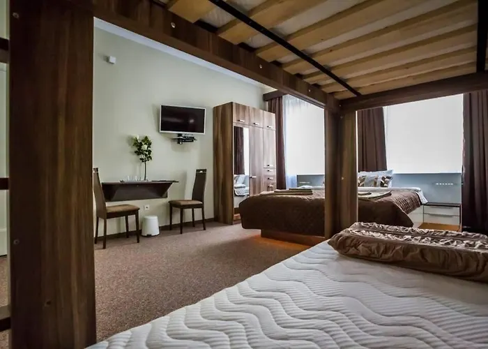 Luxury Air-Conditioned Family Apartment Spitalska Old Town
