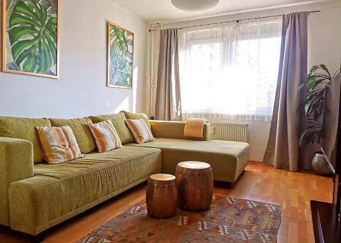 Cozyhome Retro Apartment