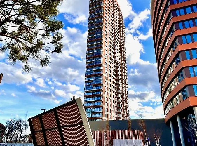Klinger Downtown Central City High Floor