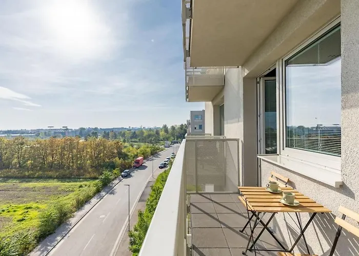 Bnb Slovakia Ovocne Sady Airport Apartment