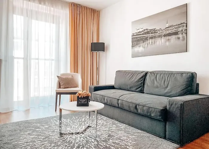 Cozy Apartment Next To Presidential Palace