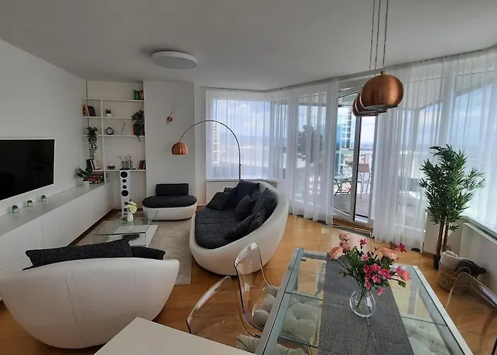 Unrivaled Look Over The City, 27Th. Floor, Access 24/7