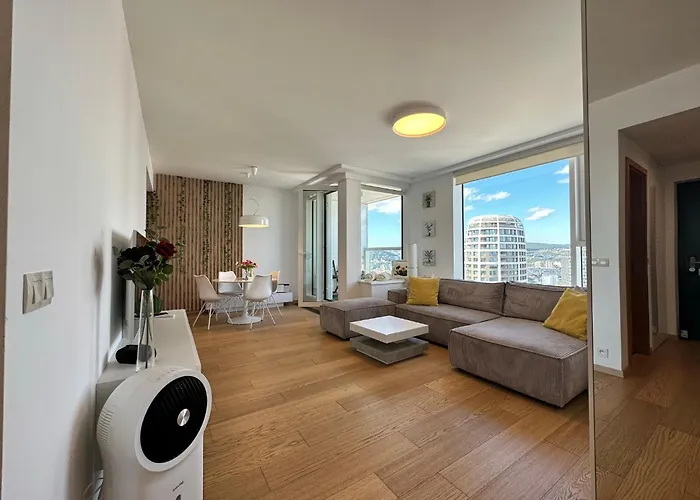 City View From 27Th Floor, Free Parking, Keyless