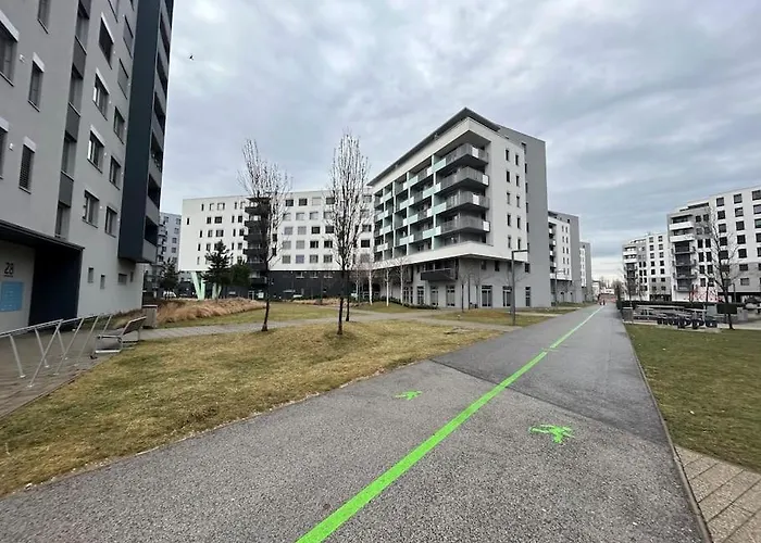 Modern Apartment In Nuppu Complex With Free Parking