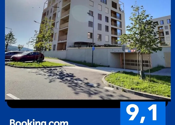 Free 1X Parking And Free Wifi New Suncatcher Apartment