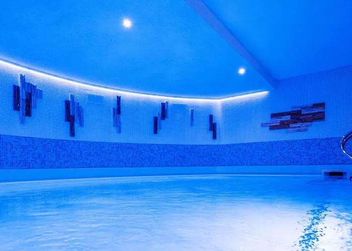Wx Hotel