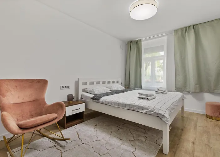 Garden Apartman - With Parking