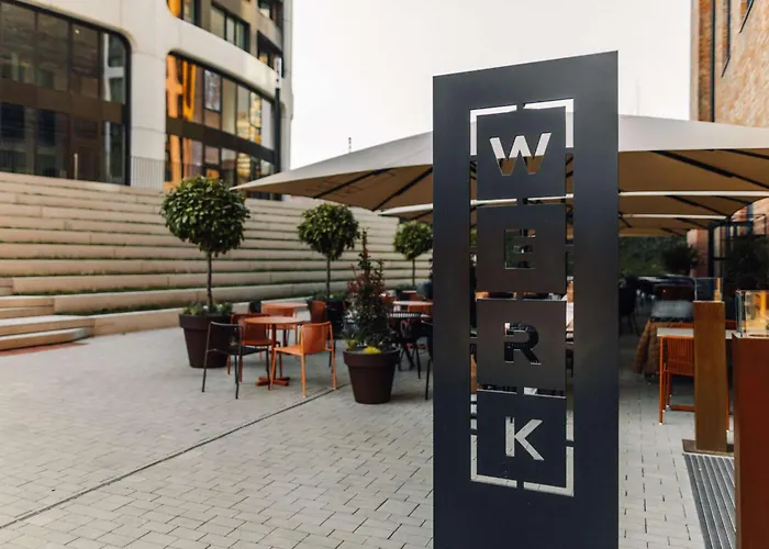 Luxury Apartment In Skypark Residence, 26Th Floor - Castle View, Parking Free