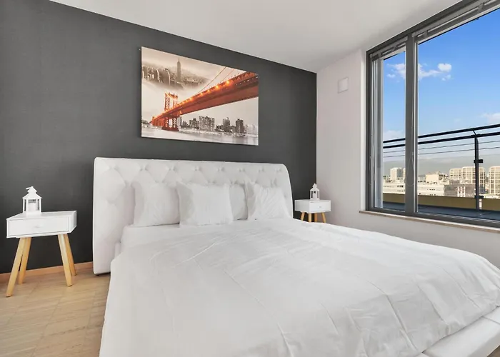 Sky Apartman In Bratislava - With 2 Parking Places