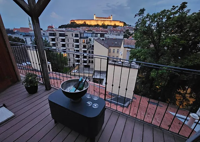 Studio 69 - Old Town, 125M2, Free Parking, Best View