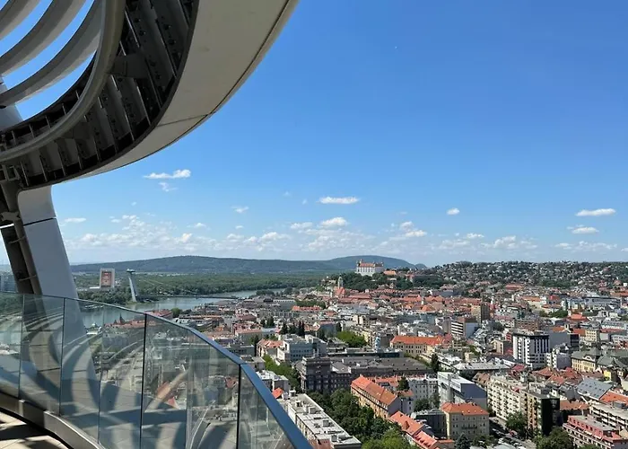 Skypark 1 With Free Parking