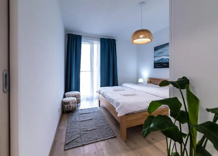 Mickiewiczova Apartment Free Parking By Veronika & Jano