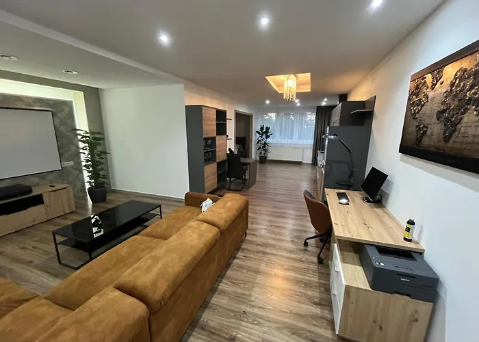 Good Vibes Apartments