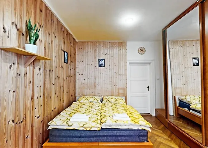 Bnb Old Town Gateway Apartment